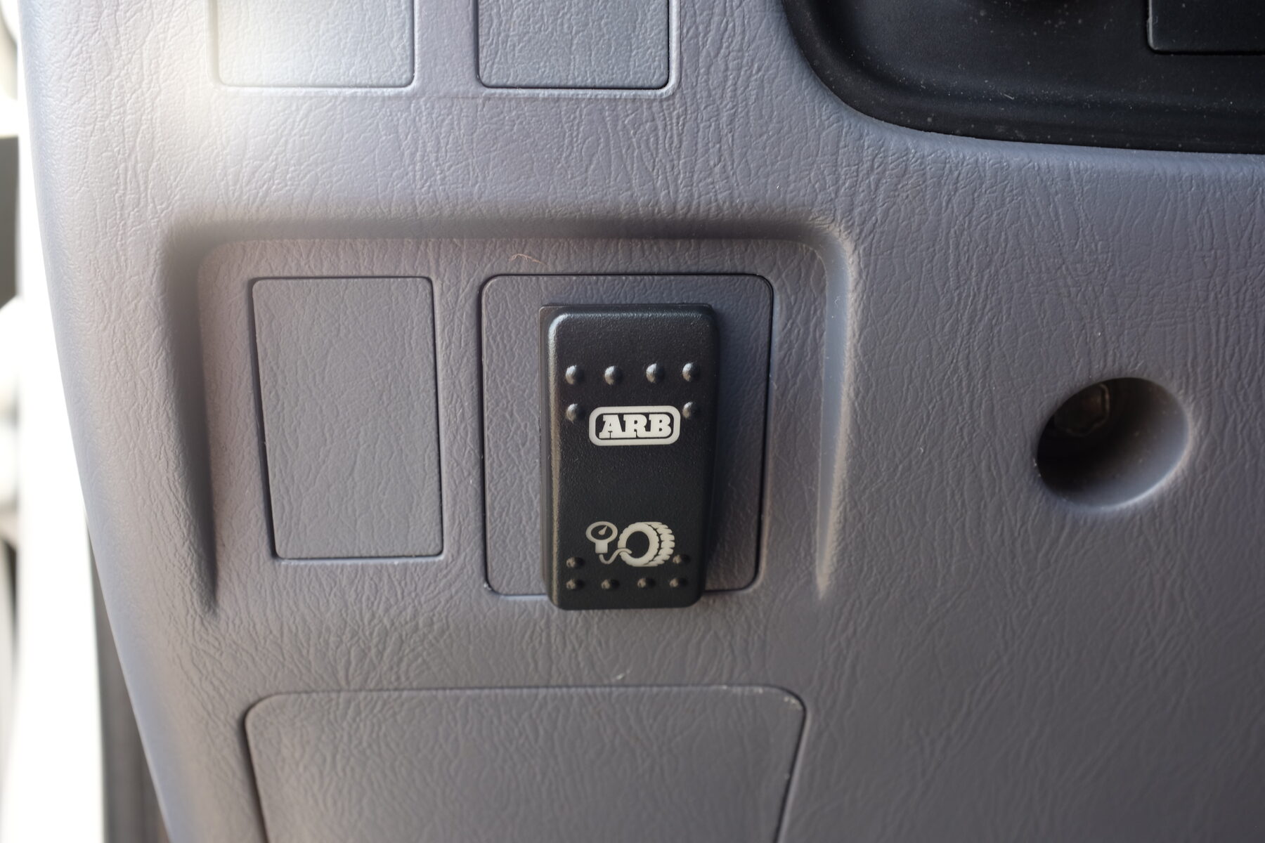 2026-08-29-arb-install-5.jpg